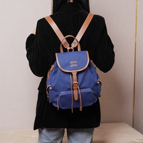 Доставка рюкзака MIUMIU Новинка： рюк