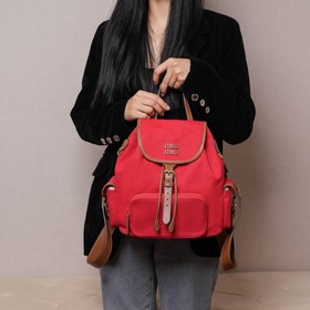 Доставка рюкзака MIUMIU Новинка： рюк