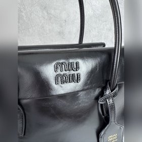 5BA302 MiMisolitaire Новая сумка из те