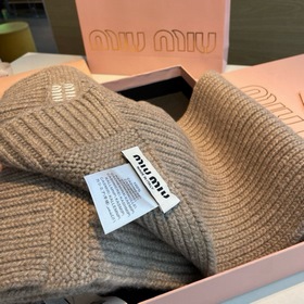 Miu Unisex Style — уютный и роскошный 