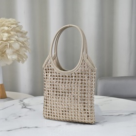 5BA281 Diamond Clutch Эта сумка укра