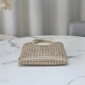 5BA281 Diamond Clutch Эта сумка укра