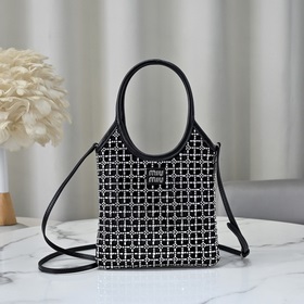 5BA281 Diamond Clutch Эта сумка укра