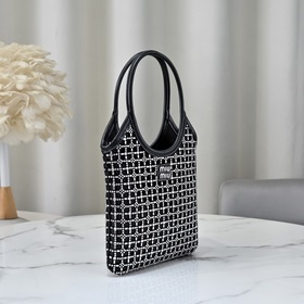 5BA281 Diamond Clutch Эта сумка укра