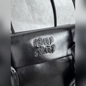 5BA303 Оригинальная винтажная сумка Mi