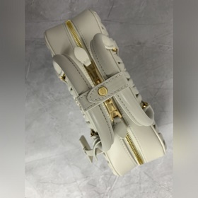 5BB148 Нитки для вышивания (белые) Нов