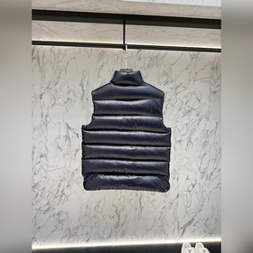 Пуховая куртка Moncler Premium Edition