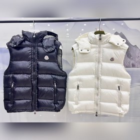 Жилет с капюшоном. Реальные фотографии