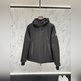 Представляем пуховую куртку Moncler 20