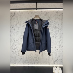 Представляем новую куртку Moncler Down