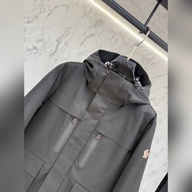 Представляем пуховую куртку Moncler 20