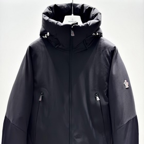 Мужская пуховая куртка Moncler с капюш