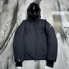 Мужская пуховая куртка Moncler с капюш