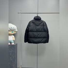 Moncler Jotty Кожано-меховая пуховая к