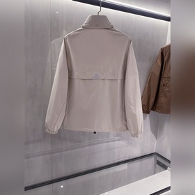 (Новинка) Модная легкая куртка Moncler