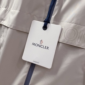 (Новинка) Модная легкая куртка Moncler