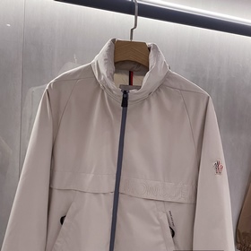 (Новинка) Модная легкая куртка Moncler