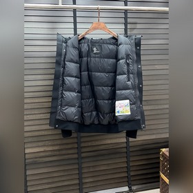 Moncler C-62 — Moncler 25 Осенняя/зимн