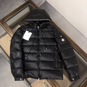 Moncler Moncler Новинка] Стильная, у