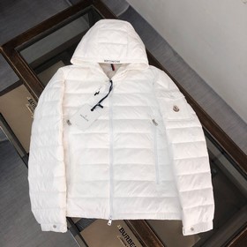 Moncler Новейшая куртка с капюшоном