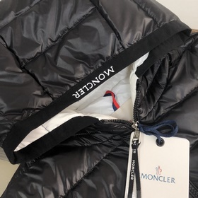 Moncler Новейшая куртка с капюшоном