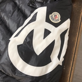 Пуховая куртка Moncler Mariveles, кото