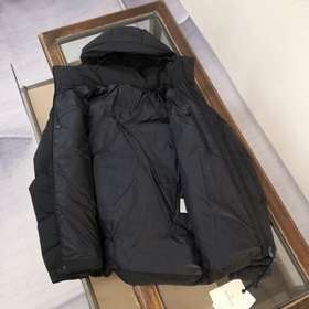 Moncler 2026 Новейшая пуховая куртка ~