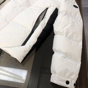 Moncler 2026 Новейшая пуховая куртка ~