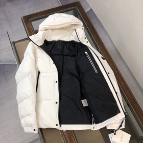 Moncler 2026 Новейшая пуховая куртка ~