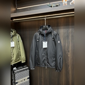 Moncler 2026 SS Pre-Fall Collection La