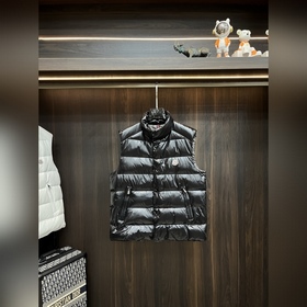 Moncler 2026 Новейшая дизайнерская пух