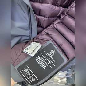 Пуховик Moncler 2026 осень/зима GW Bou