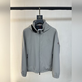 Пуховик Moncler 2026 осень/зима GW Bou