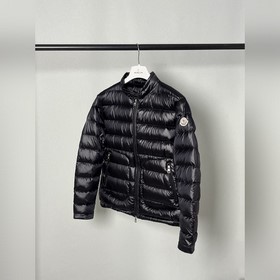 2025 Moncler Clercer Легкая пуховая ку
