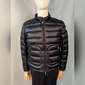 2025 Moncler Clercer Легкая пуховая ку