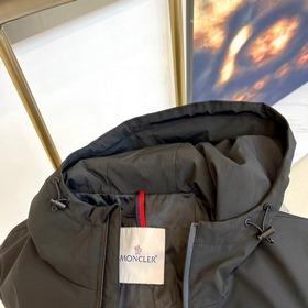 Moncler Осень/Зима Новинка Пуховая кур