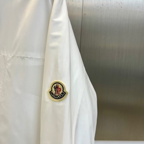 Moncler Cler, новая куртка с капюшоном