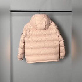 Moncler  Новые поступления  Moncle