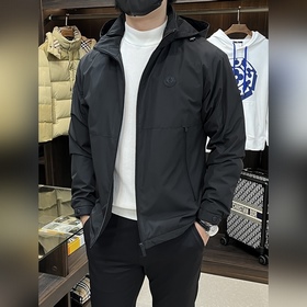 Moncler 2026 Осень/Зима Новинка Дизай