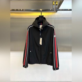 Куртка с капюшоном Moncler Cler из кол