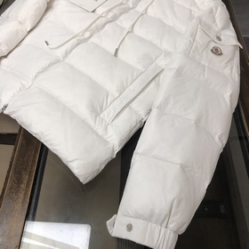 Moncler Masked Explosive New Arrival] 