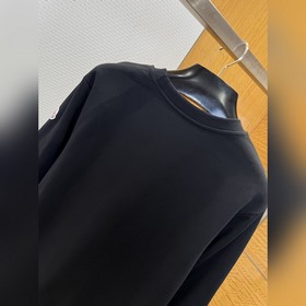 Свитшот Moncler с цветочным вышитым уз