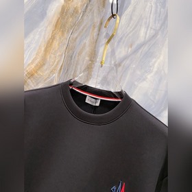 Moncler  [Новые поступления] Получ