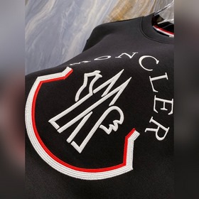 Moncler  [Новые поступления] Получ