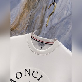 Moncler  [Новые поступления] Поста