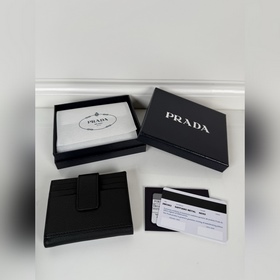 Мужской кожаный кошелек PRADA с откидн