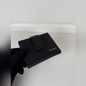 Мужской кожаный кошелек PRADA с откидн