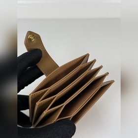 Новейший треугольный держатель для кар