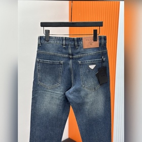 Джинсы Prada 2026 SS Slim-Fit  Изыск