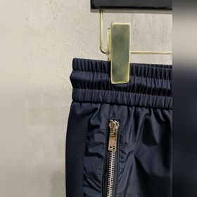 Эксклюзивные новые брюки Prada Casual